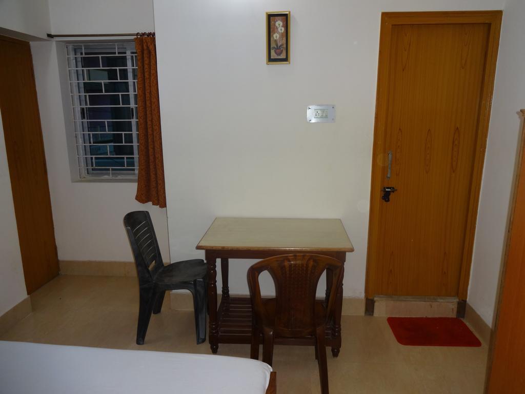 Harsh & Yash Guest House Bodh Gaja Zewnętrze zdjęcie